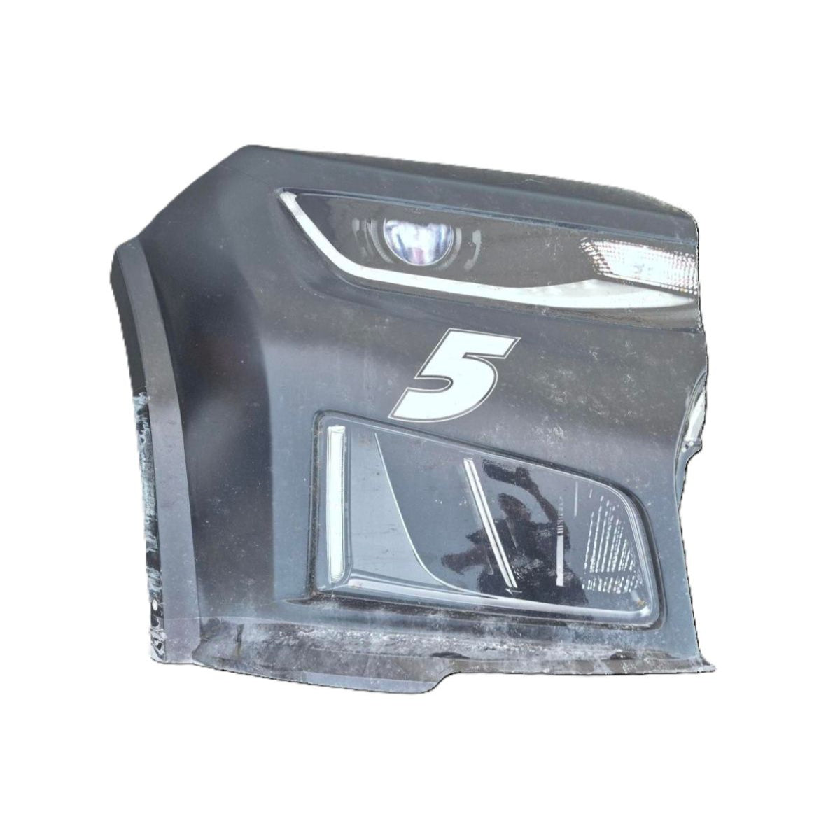 Race Used 2026 Kyle Larson #5 Hendrick Motorsports Test Car RF Nose - Chicagoland