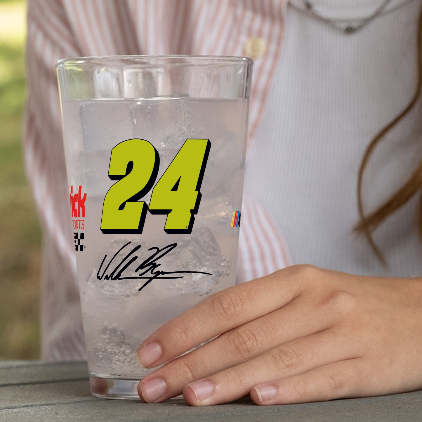 William Byron #24 16oz Gameday Alternate Pint Glass