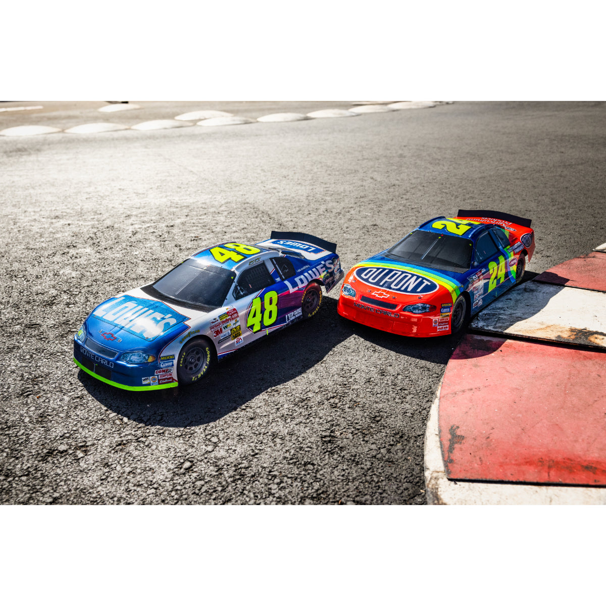 Jimmie Johnson #48 2002 Lowe's Chevrolet Monte Carlo - 1/12 Scale AWD Losi NASCAR RC Race Car