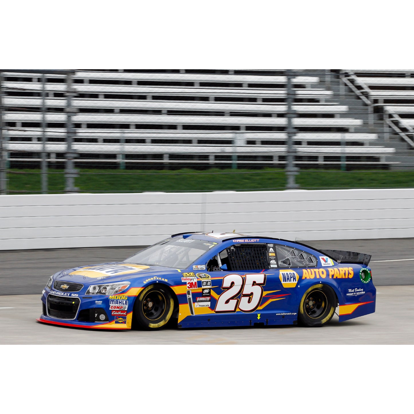 Chase Elliott #25 NAPA First Cup Start 1:24 ELITE HOTO Die-Cast